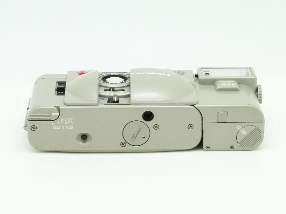 OLYMPUS XA2 アーバンホワイト Olympus XA2 Urban White — LensFayre