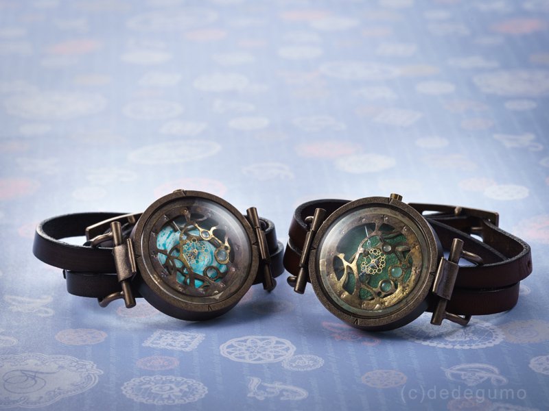 送料無料/新品】 DEDEGUMO デデグモ 腕時計 珊瑚 手巻き式 新品未使用