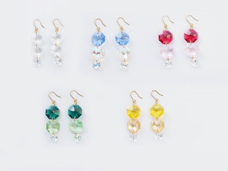 シャンデリアパーツの耳飾りNo4 - dedegumo online shop （デデグモ）京都発手作り時計とアクセサリーのお店