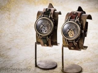 宇宙羅針盤 シルバー 手作り腕時計 手巻き 自動機械式時計 Dedegumo Online Shop デデグモ 京都発手作り時計 とアクセサリーのお店 宇宙羅針盤 シルバー 手作り腕時計 手巻き 自動機械式時計 Dedegumo Online Shop デデグモ 京都発手作り時計 とアクセサリーのお店