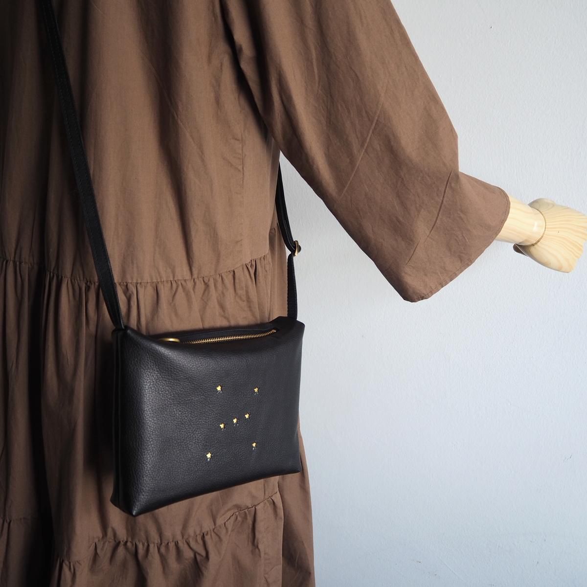 Maison Margiela ショルダーバック　スマホショルダー Maison Margiela メゾンマルジェラ ショルダーバッグ スマホ