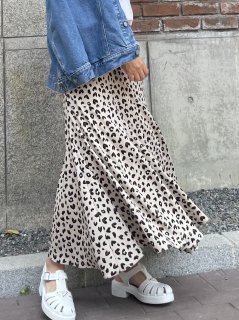Heart leopard flare skirt