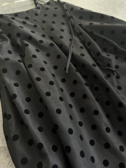 【新品・未使用】baybee tuck design dress（ブラック）