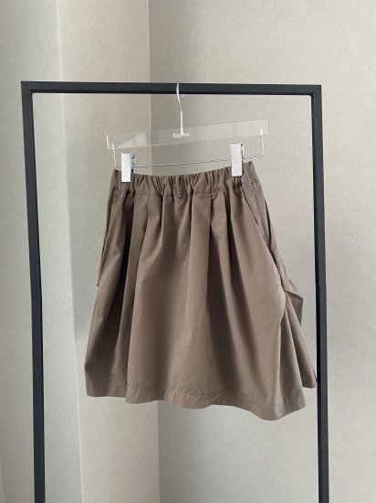 active mini skirt(khaki) - BayBee