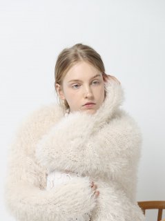 shaggy knit vest (ivory) - BayBee