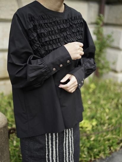 slanting frill blouse(black) - BayBee