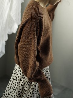 wide crew neck knit(brown)