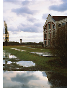 NAOYA HATAKEYAMA 畠山直哉 HATJE CANTZ Naoya HATAKEYAMA - 畠山直哉 | shashasha - Photography & art