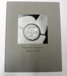 Yoneda Tomoko/ 米田知子: Between Visible(古書)