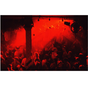 【限定1500部】RAVE ONE　Peter J Walsh　写真集・美品 限定1500部】RAVE ONE Peter J Walsh 写真集・美品 - メルカリ