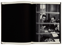 渡部雄吉： A Criminal Investigation