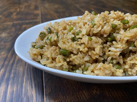 にんにくの芽の簡単炒飯 - にんにくのよしだ家｜青森にんにく種子の栽培 販売 通販