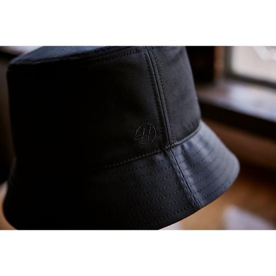 H.W. BUCKET HAT BLACK - Da-iCE (ダイス) OFFICIAL WEB STORE 