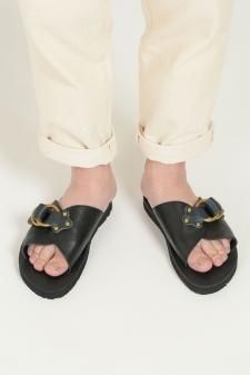 JELADO ジェラード レザークロスストラップサンダル ビブラム