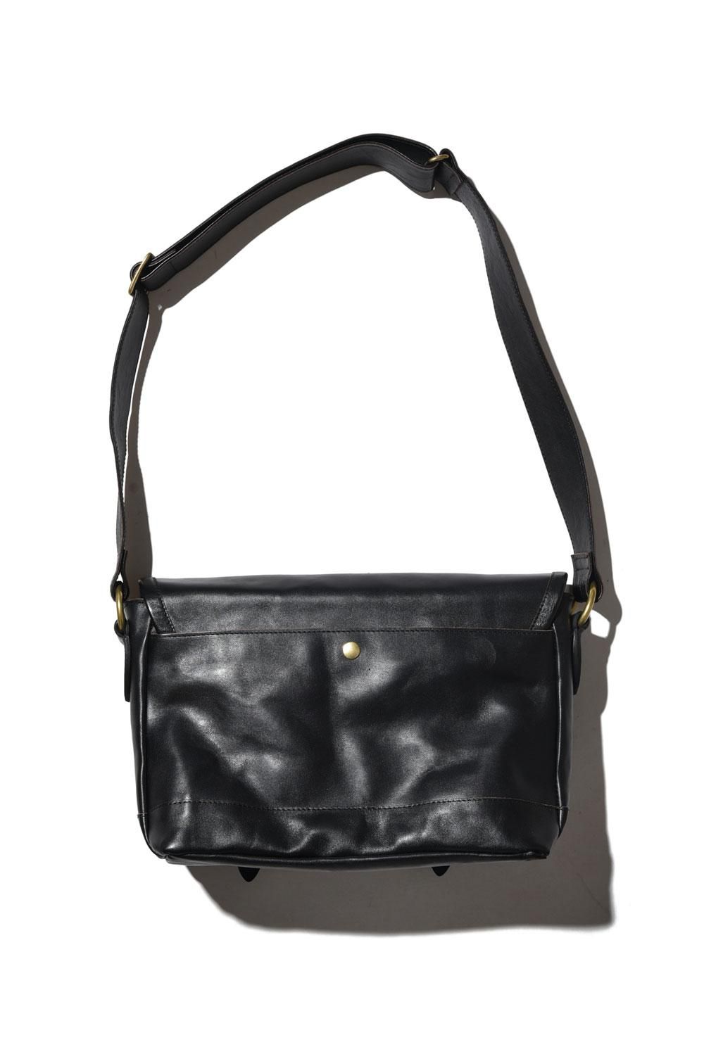 INCEPTION(インセプション) レザーバッグ HORSE HIDE MESSENGER BAG