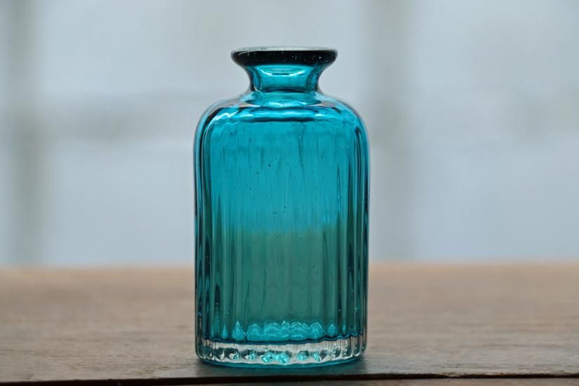 吹きガラスの器: mooshuleek（ムーシュリーク）