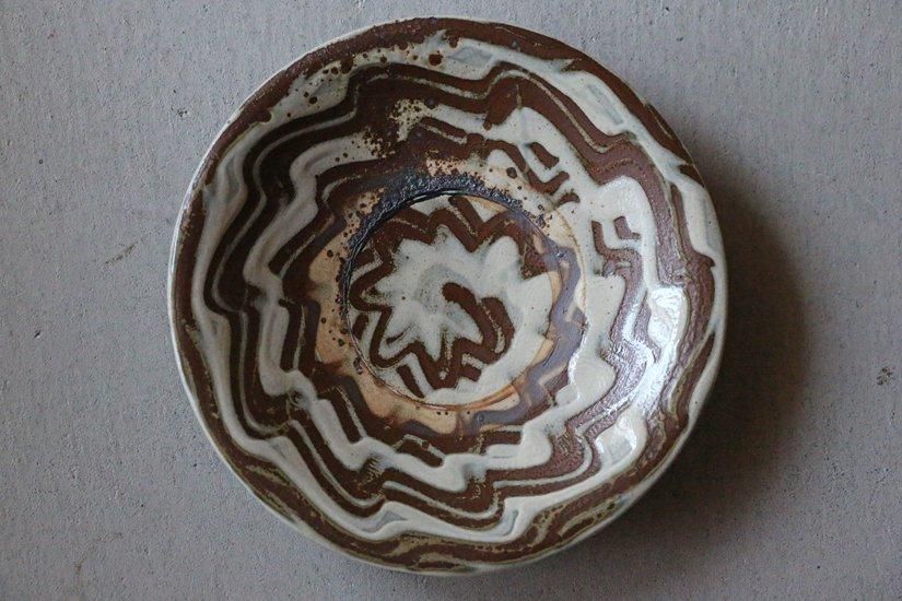 和雑貨 四季彩堂 オンラインショップ / 小石原焼 大皿(皿立て付)