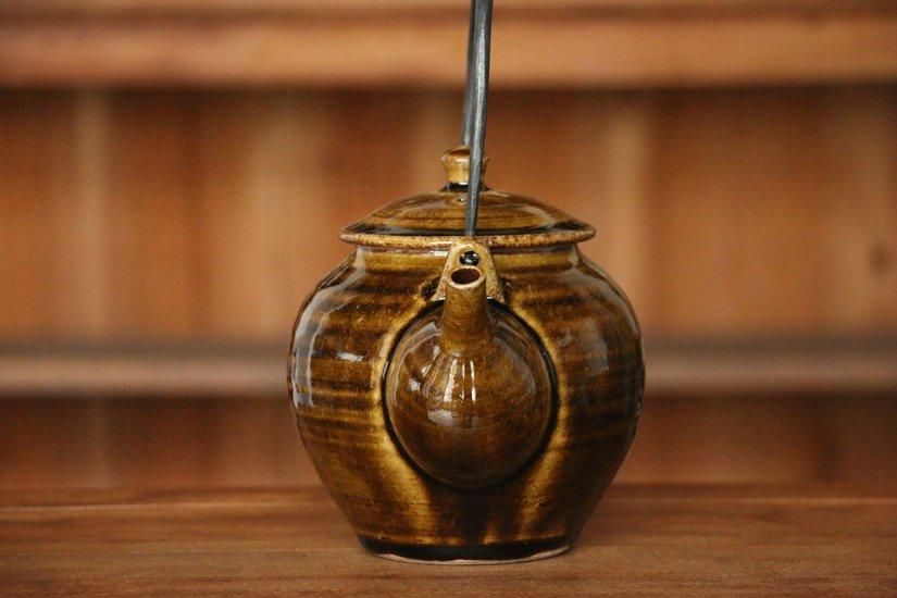 mooshuleek -ムーシュリーク-飴釉 土瓶 (長野 やきもの山上)