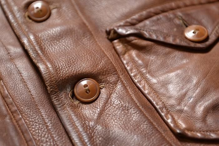 Levi's　メンロコサックレザー ジャケット Levi's®がアインシュタインモデルのレザージャケットを世界500着