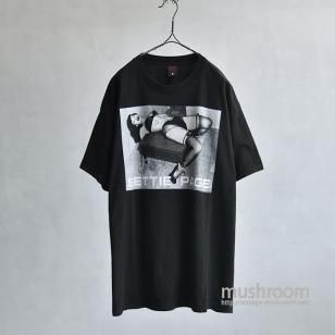 BETTIE PAGE T-SHIRTFASHION VICTIM