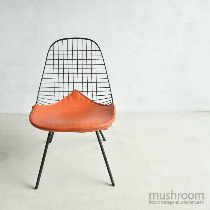 HERMAN MILLER EAMES WIRE CHAIR