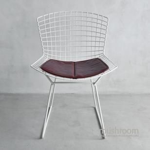  KNOLL INTERNATIONAL  HARRY BERTOIA CHAIR