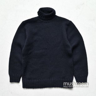 AMERICAN RED CROSS TURTLE-NECK SWEATERGOOD CONDITION