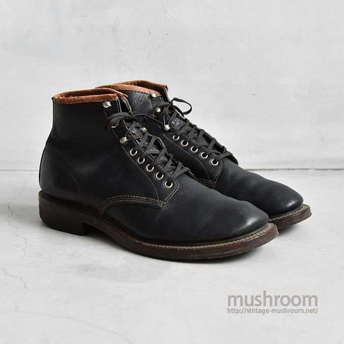 OLD BLACK LEATHER WORK BOOTS