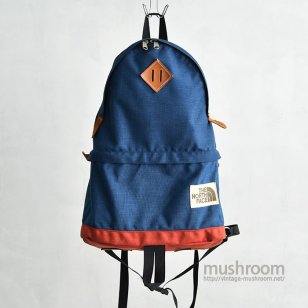THE NORTH FACE BACK PACKBROWN TAG