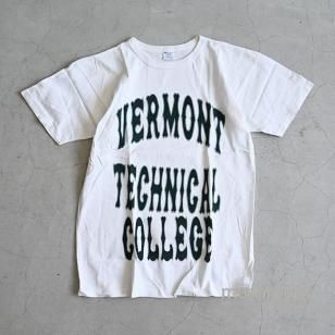 CHAMPION COLLEGE T-SHIRTL/GOOD CONDITION