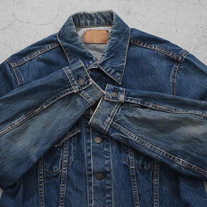 LEVI'S 70505-0217 BIGE DENIM JACKET(NICE COLOR/SIZE 48 LEVI'S 70505-0217 BIGE DENIM JACKET(NICE COLOR/SIZE 48