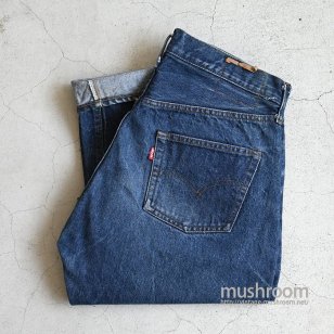 LEVI'S 501 RED LINE