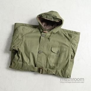WW2 U.S.NAVY DECK COATALMOST DEADSTOCK/40