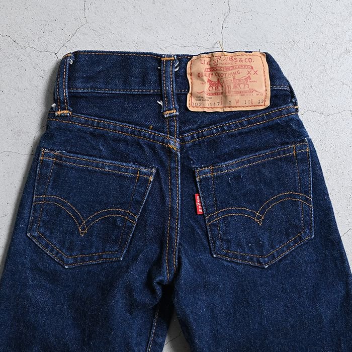 LEVI'S 302 0117 6 W23 L22 | ochge.org