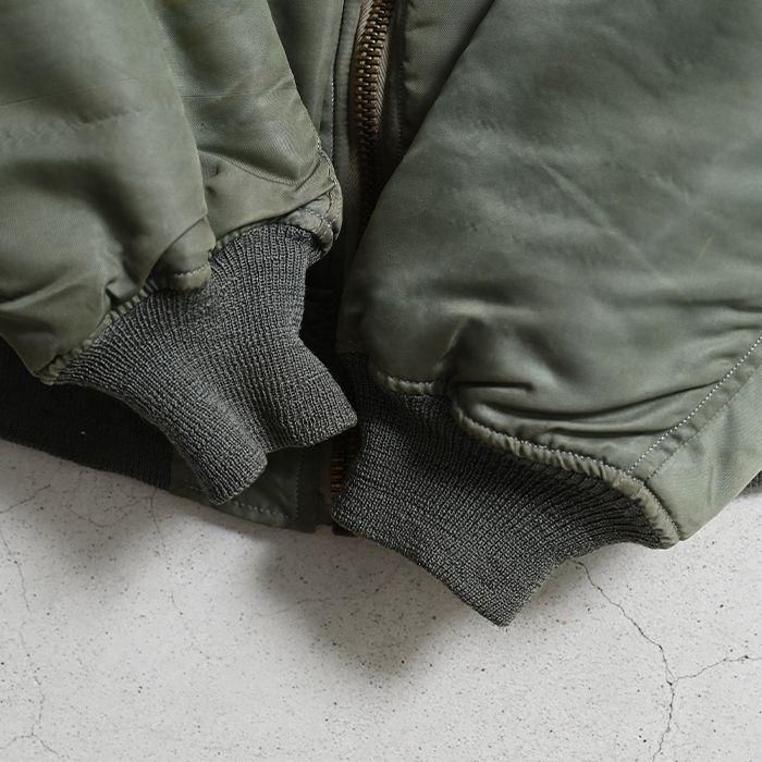 USAF MA-1 FLIGHT JACKET（SKYLINE CLOTHING CO/MEDIUM） - 古着