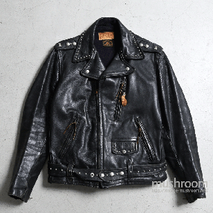 WOLF M/C LEATHER JACKET WITH STUDDED