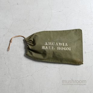 ARCADIA BALL ROOM STORAGE COTTON POUCH
GOOD CONDITION