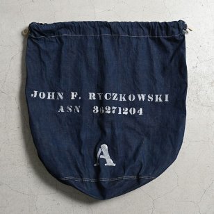 U.S.MILITARY DUNGAREE DENIM LAUNDRY BAG WITH STENCILALMOST DEDSTOCK