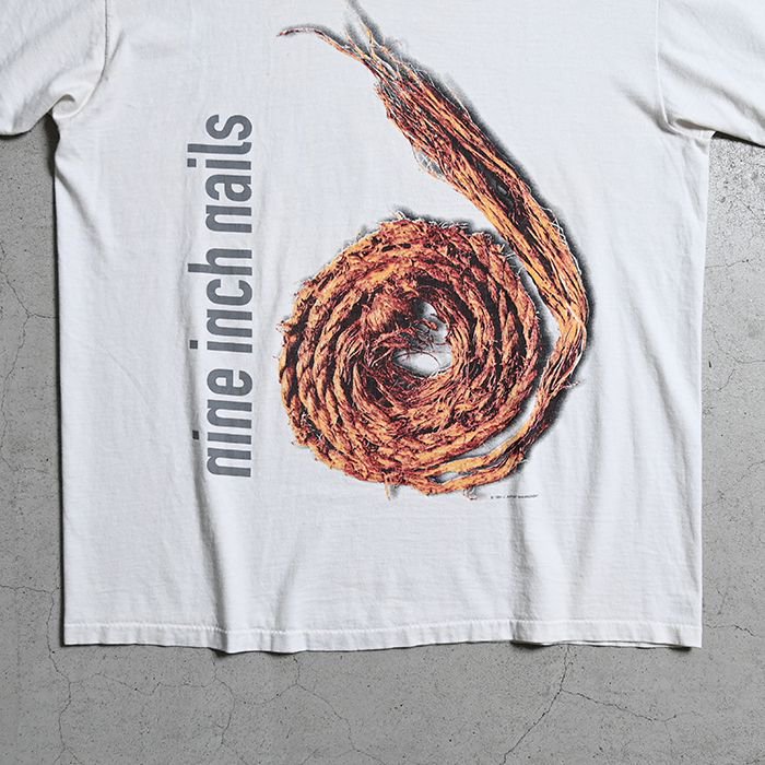 NINE INCH NAILS MUSIC T-SHIRT（further down the spiral/X-LARGE 