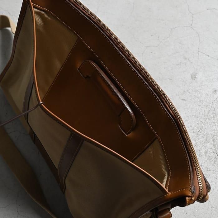 MARLEY HODGSON GURKHA No.34 SHOULDER BAG（DEADSTOCK） - 古着