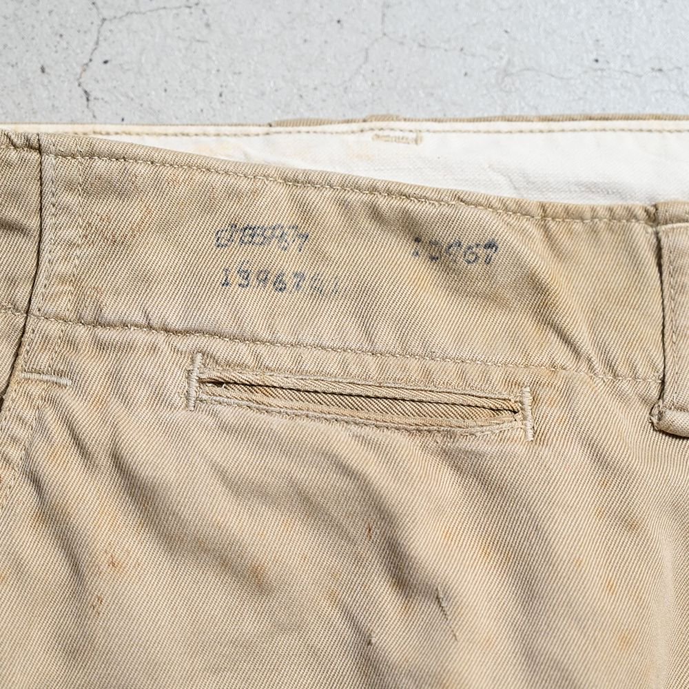 U.S.ARMY 41-KHAKI CHINO TROUSERS（METAL BUTTON） - 古着屋 ｜ mushroom(マッシュルーム)  ヴィンテージクロージングストア