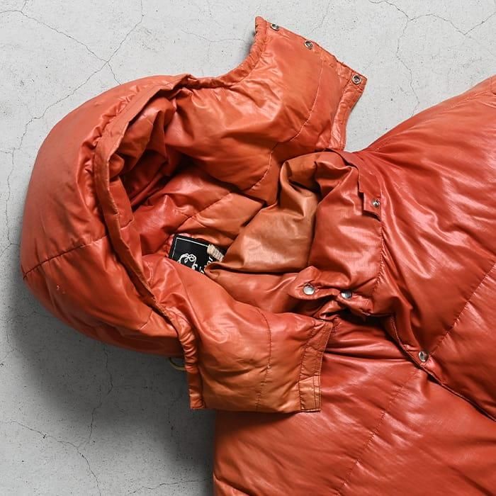 SNOW LION EXPEDITION DOWN JACKET WITH HOODY（GOOD CONDITION