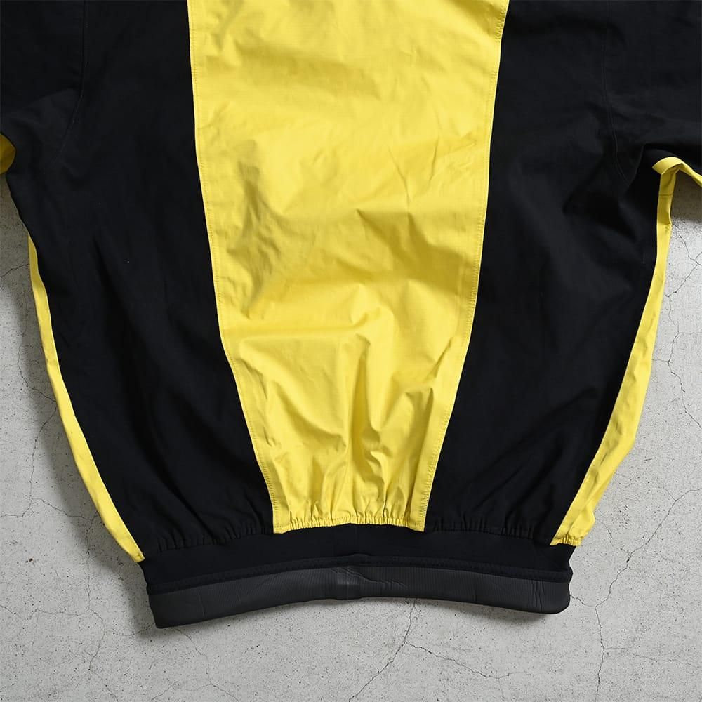 PATAGONIA × LOTUS DESIGNS PADDLING HOODY('01/LARGE) - 古着 PATAGONIA × LOTUS DESIGNS PADDLING HOODY('01/LARGE) - 古着