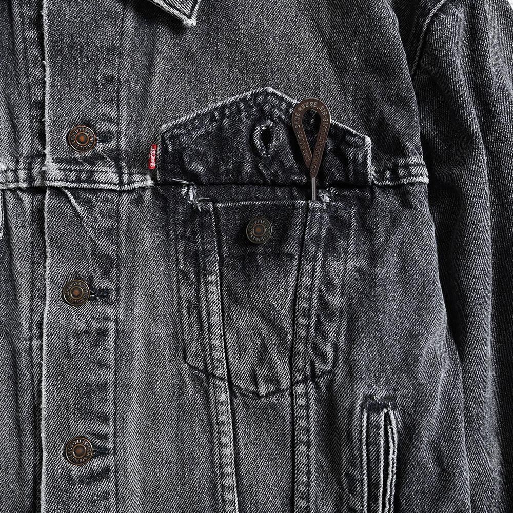LEVI'S 70507-4858 BLACK DENIM JACKET(MEDIUM/GOOD CONDITION LEVI'S 70507-4858 BLACK DENIM JACKET(MEDIUM/GOOD CONDITION