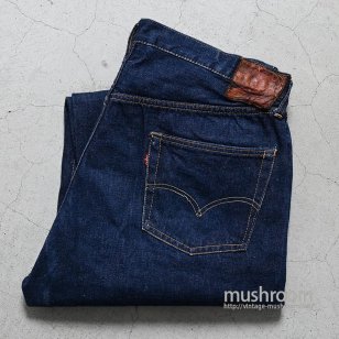 LEVI'S 501XX JEANS WITH LEATHER PATCHDARK COLOR
