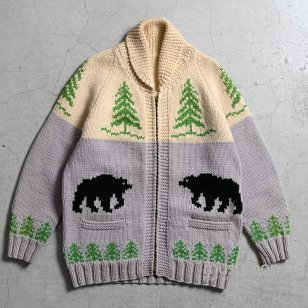OLD BLACK BEAR PATTERN COWICHAN JACKETVERY GOOD CONDITION
