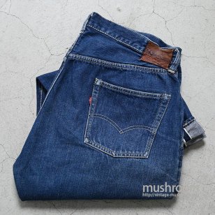 LEVI'S 501XX JEANS WITH LEATHER PATCHVERY GOOD CONDITION