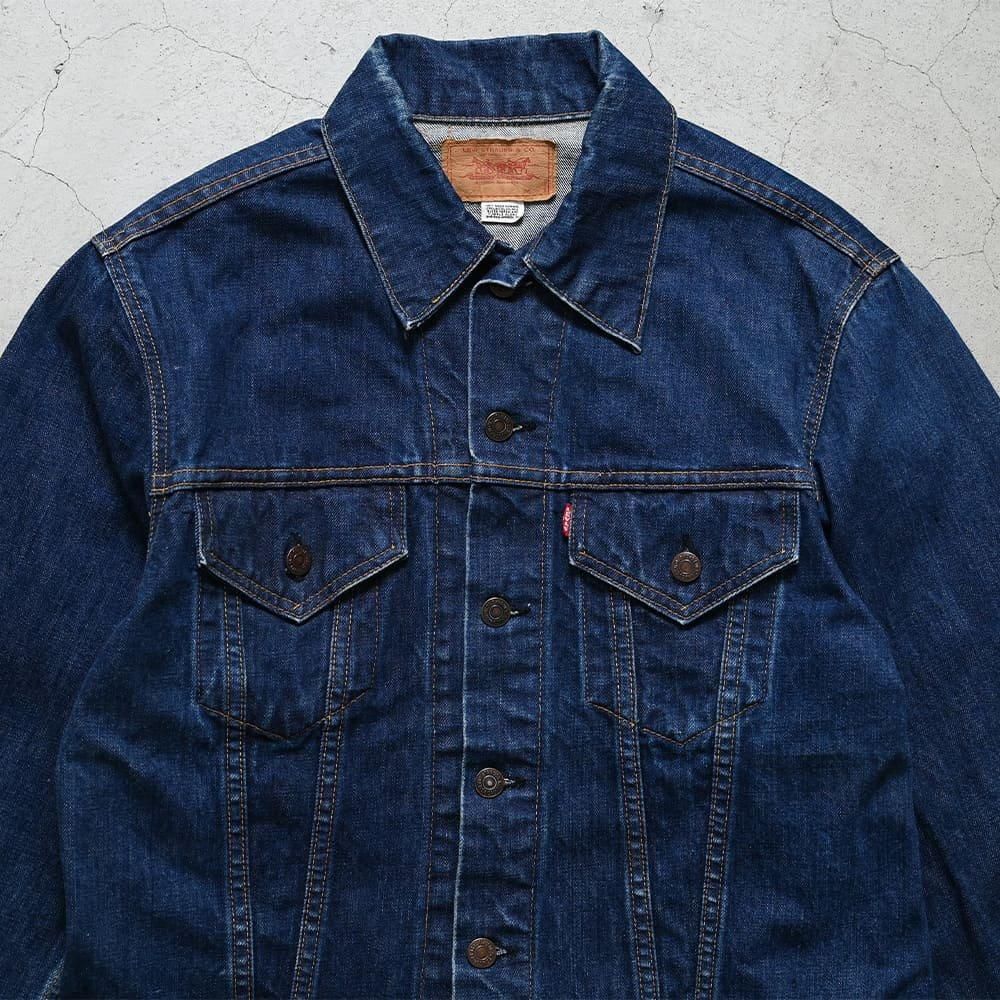 LEVI'S 70505-0217 BIGE DENIM JACKET（GOOD INDIGO） - 古着屋 