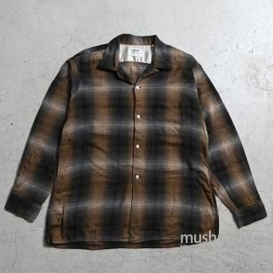 ARROW SHADOW PLAID L/S RAYON SHIRTLARGE/MINT CONDITION