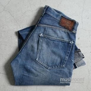 WW2 LEVI'S S501XX JEANS WITH LEATHER PATCHUNUSUAL DETAIL